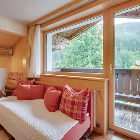 Beautiful In Zell Am Near Area Apartament
